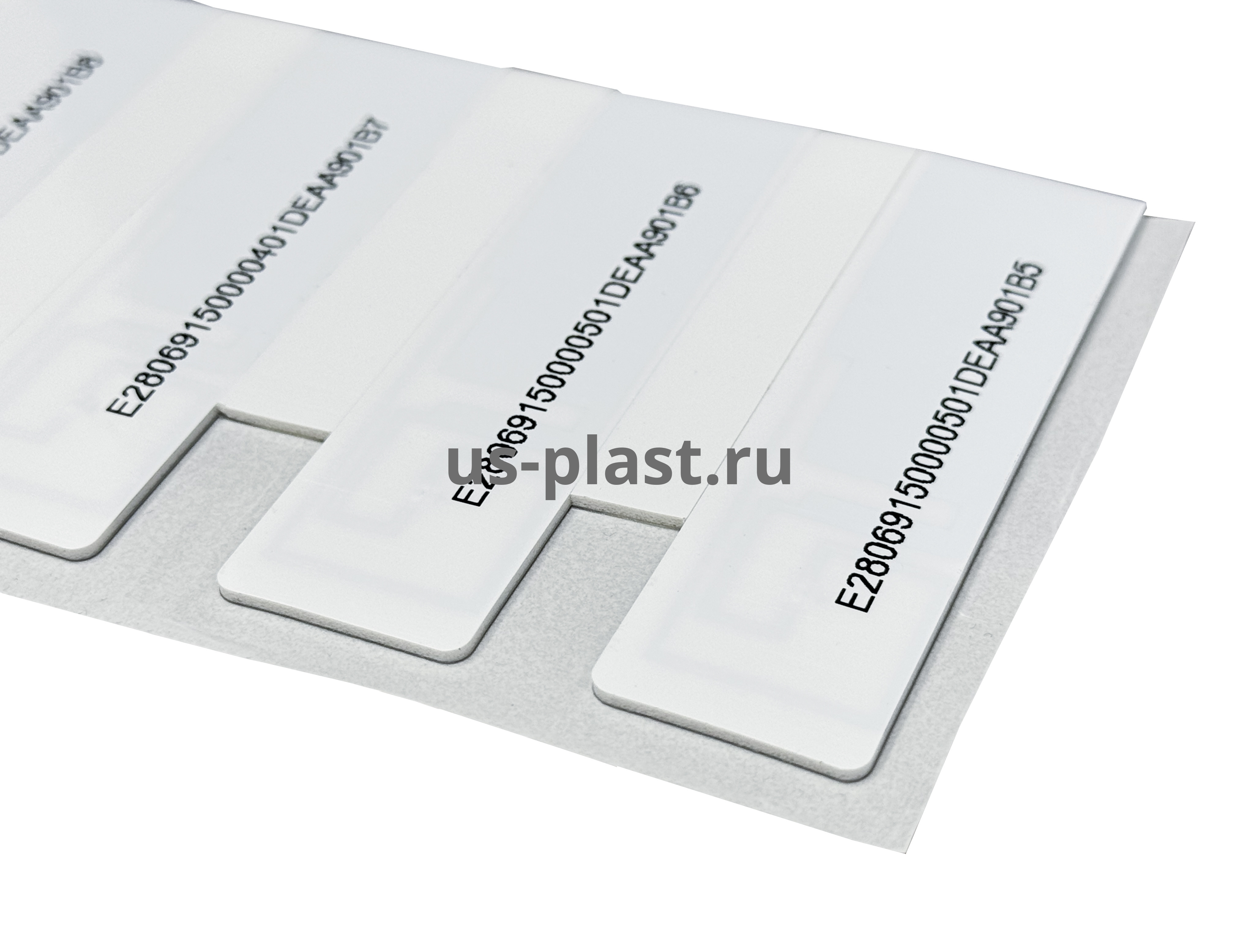 UHF RFID метка Windshield Anti-Metal TAG 80х22 мм (UCODE 9) на лобовое стекло автомобиля. Фото N3