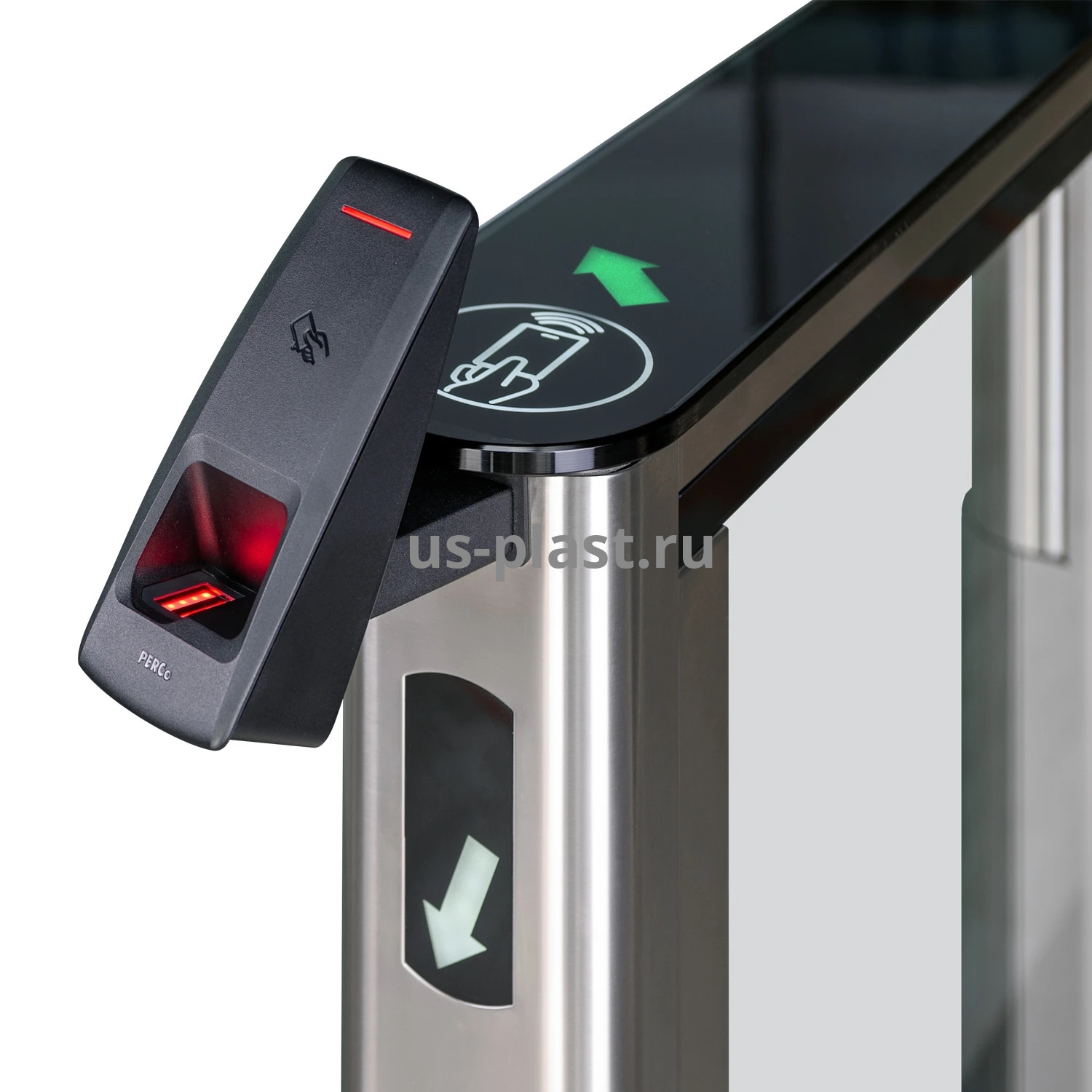 PERCo-CL15.1, биометрический контроллер со встроенным считывателем отпечатков пальцев и карт доступа. Фото N2