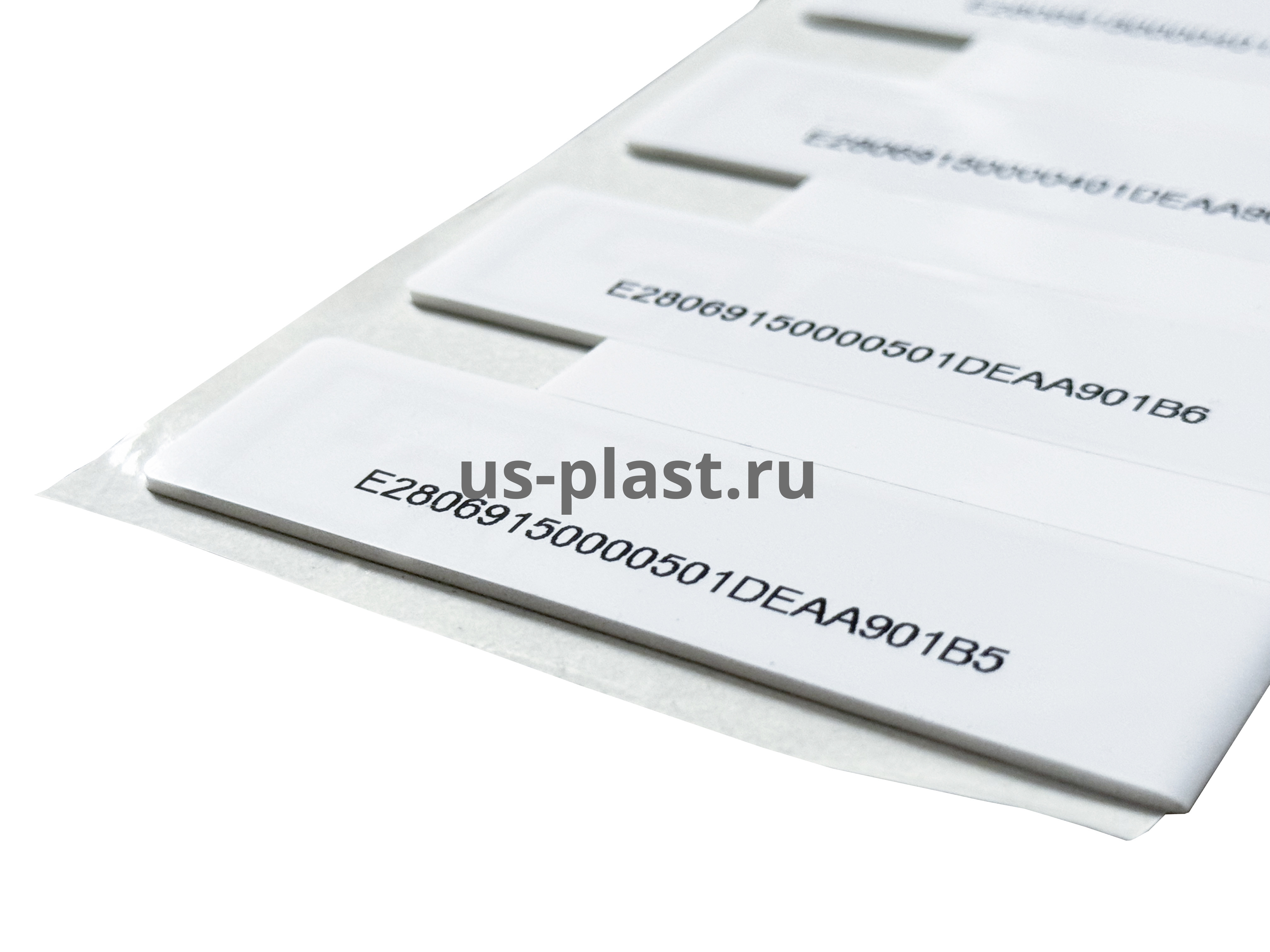 UHF RFID метка Windshield Anti-Metal-Tag 95х22 мм (UCODE 9) на лобовое стекло автомобиля. Фото N2